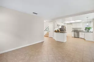 8528 Carlin Ave, Sacramento, CA 95823 - Photo 20