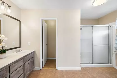 8528 Carlin Avenue, Sacramento, CA 95823 - Photo 34