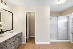 8528 Carlin Ave, Sacramento, CA 95823 - Photo 34