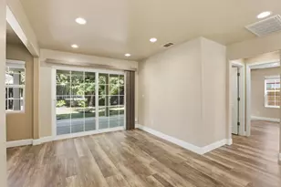 5905 65th St, Sacramento, CA 95824 - Photo 8