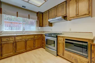 19009 Swallow Way, Penn Valley, CA 95946 - Photo 16