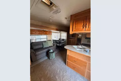 4435 Hughes Lane #7, Bakersfield, CA 93304 - Photo 1