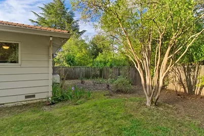 9842 Valley Pines Drive, Folsom, CA 95630 - Photo 24