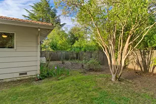 9842 Valley Pines Dr, Folsom, CA 95630 - Photo 24