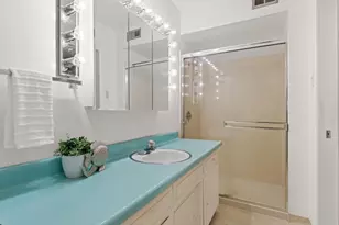 9842 Valley Pines Dr, Folsom, CA 95630 - Photo 16