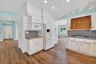 8442 Cobble Creek Ln, Orangevale, CA 95662 - Photo 16