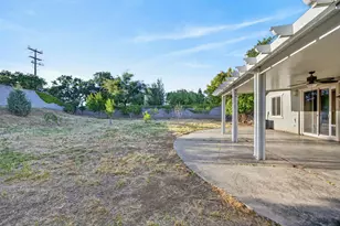 9200 Earl Fife Dr, Elk Grove, CA 95624 - Photo 40
