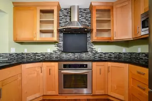 1215 Spruce Tree Cir, Sacramento, CA 95831 - Photo 10