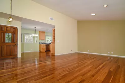 1215 Spruce Tree Circle, Sacramento, CA 95831 - Photo 4