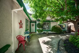 1253 River Bluff Dr, Oakdale, CA 95361 - Photo 2