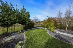 235 Almond Ridge Ct, El Dorado Hills, CA 95762 - Photo 58