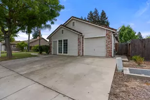 4013 Wincanton Rd, Salida, CA 95368 - Photo 4