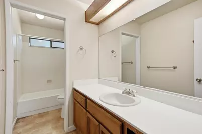 9169 Falcon Creek Circle, Elk Grove, CA 95624 - Photo 24