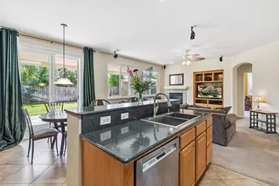 9044 Wharton Way, Elk Grove, CA 95624 - Photo 26