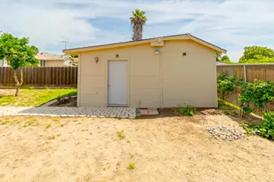 1612 Waverly Dr, Modesto, CA 95358 - Photo 22