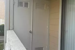 1454 N Pyrenees, Stockton, CA 95210 - Photo 28