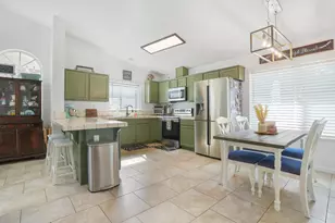 2354 Country Manor Dr, Riverbank, CA 95367 - Photo 4