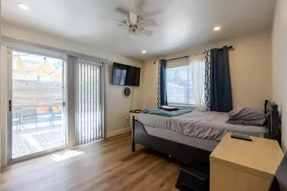 8248 Sunbird Way, Sacramento, CA 95823 - Photo 38