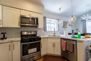 8248 Sunbird Way, Sacramento, CA 95823 - Photo 28