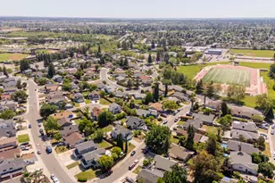 8248 Sunbird Way, Sacramento, CA 95823 - Photo 14