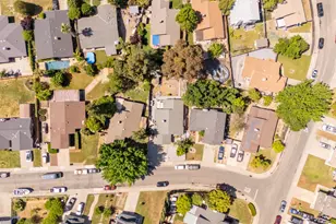 8248 Sunbird Way, Sacramento, CA 95823 - Photo 10