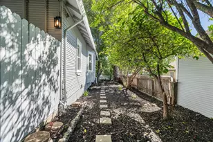 210 C St, Roseville, CA 95678 - Photo 20