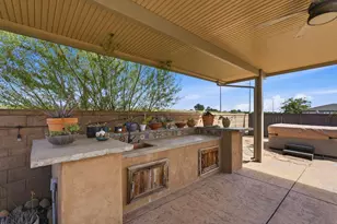 933 Abbotsford Ct, Plumas Lake, CA 95961 - Photo 38