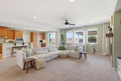 933 Abbotsford Court, Plumas Lake, CA 95961 - Photo 8