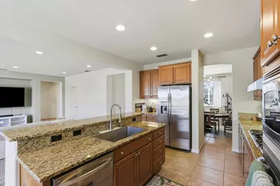 933 Abbotsford Court, Plumas Lake, CA 95961 - Photo 12