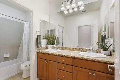 933 Abbotsford Court, Plumas Lake, CA 95961 - Photo 32