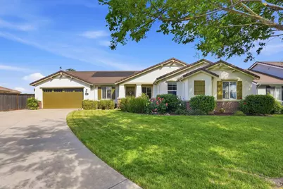 933 Abbotsford Court, Plumas Lake, CA 95961 - Photo 1
