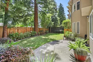 1610 Arden Bluffs Ln, Carmichael, CA 95608 - Photo 46