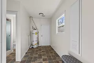 3132 B St, Sacramento, CA 95816 - Photo 16