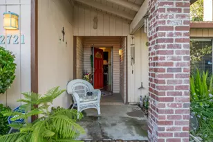 2721 Clear Creek Ct, Stockton, CA 95207 - Photo 6