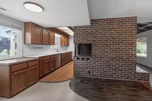 3860 Spencer Way, Sacramento, CA 95821 - Photo 6