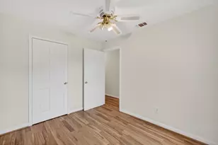 2600 Connie Dr, Sacramento, CA 95815 - Photo 20