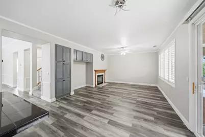 8252 Crichton Way, Elk Grove, CA 95758 - Photo 20