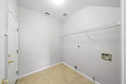 8252 Crichton Way, Elk Grove, CA 95758 - Photo 40
