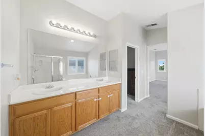 8252 Crichton Way, Elk Grove, CA 95758 - Photo 36