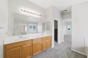 8252 Crichton Way, Elk Grove, CA 95758 - Photo 36