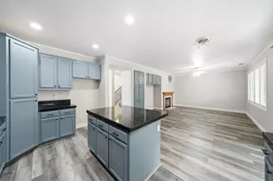 8252 Crichton Way, Elk Grove, CA 95758 - Photo 30