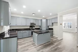 8252 Crichton Way, Elk Grove, CA 95758 - Photo 26