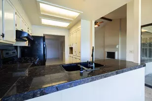 3718 Wood Duck Cir, Stockton, CA 95207 - Photo 10