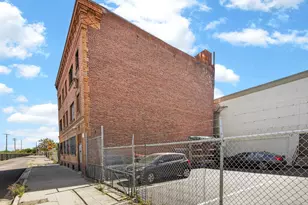 920 E Market St, Stockton, CA 95202 - Photo 2