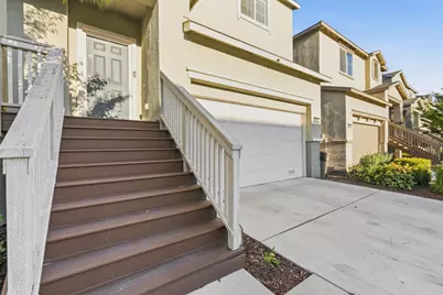1660 Silvershire Drive, Stockton, CA 95206 - Photo 4