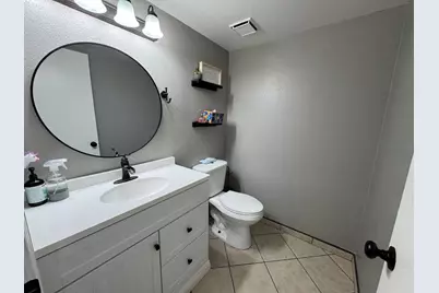 1541 Camphor Way, Lodi, CA 95242 - Photo 20