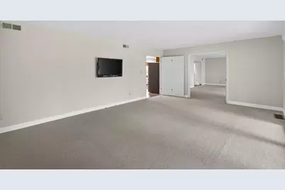 3331 Ellenmere Drive, Sacramento, CA 95821 - Photo 10