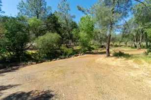 3924 Pine Cone Dr, Rescue, CA 95672 - Photo 16
