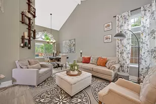 8443 Lost River Ct, Antelope, CA 95843 - Photo 6