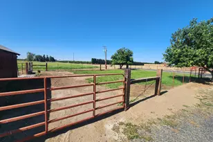 20383 Sutliff Rd, Escalon, CA 95320 - Photo 42